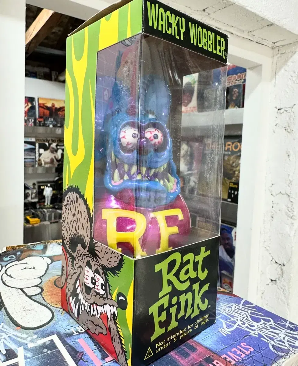 FUNKO WACKY WOBBLER RAT FINK FIGURE