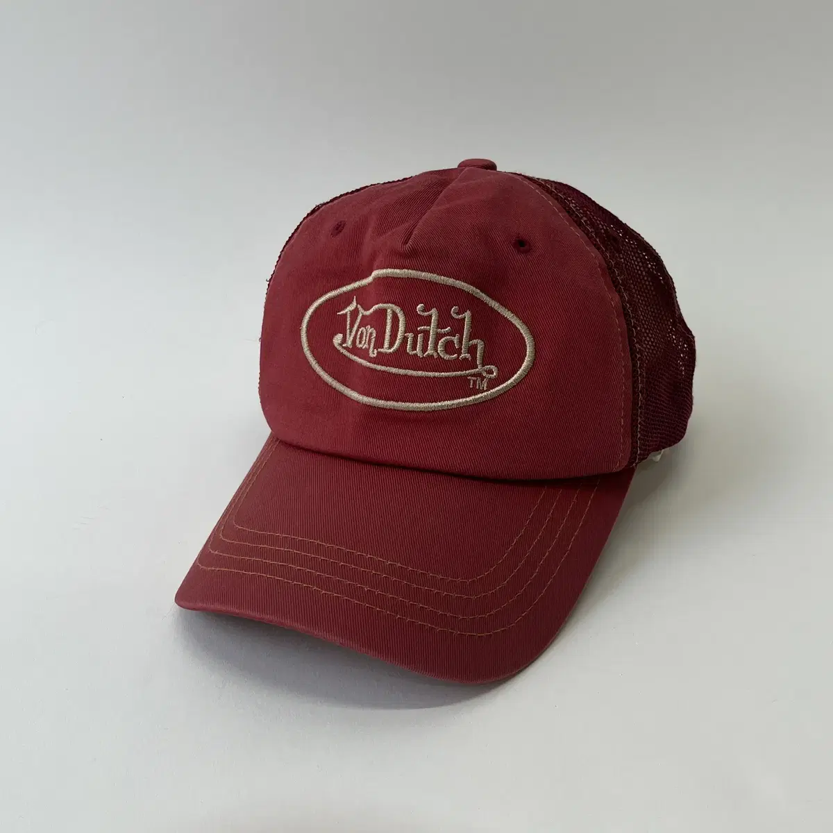 Von Dutch trucker cap