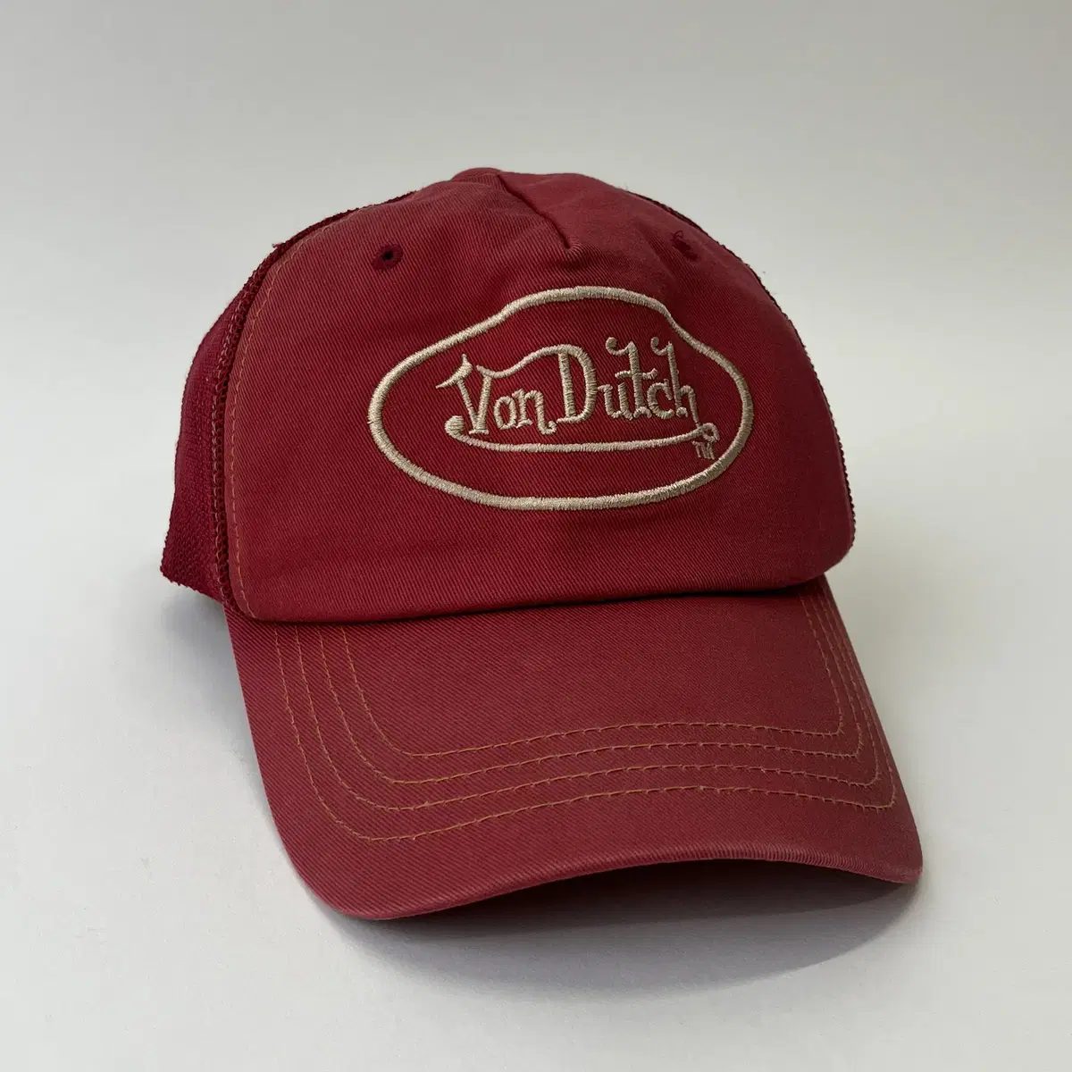 Von Dutch trucker cap