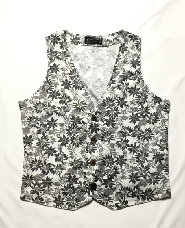 tropical leather wood botton vest