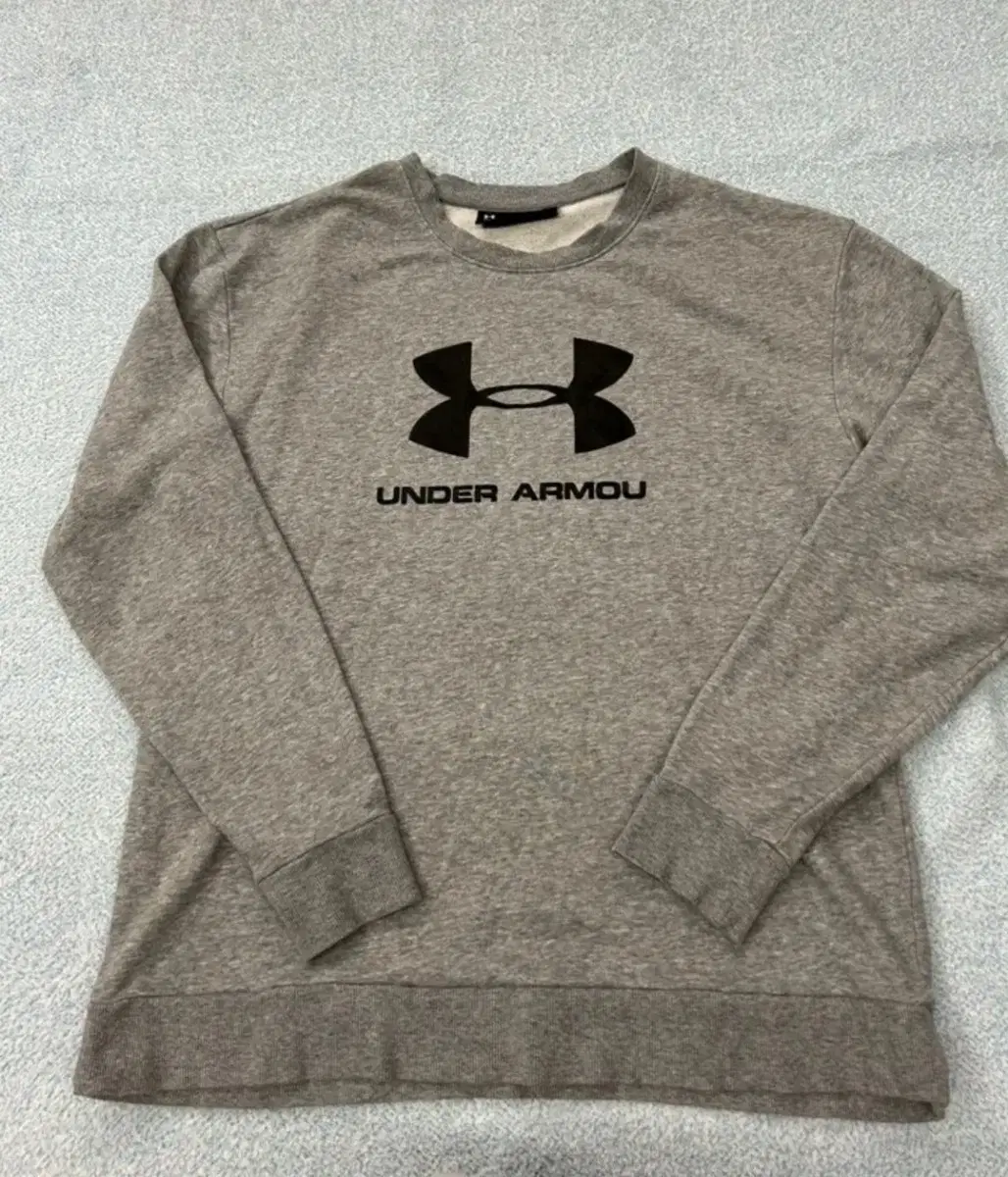 [Authentic/XL] Under Armour Basic Logo Man to Man