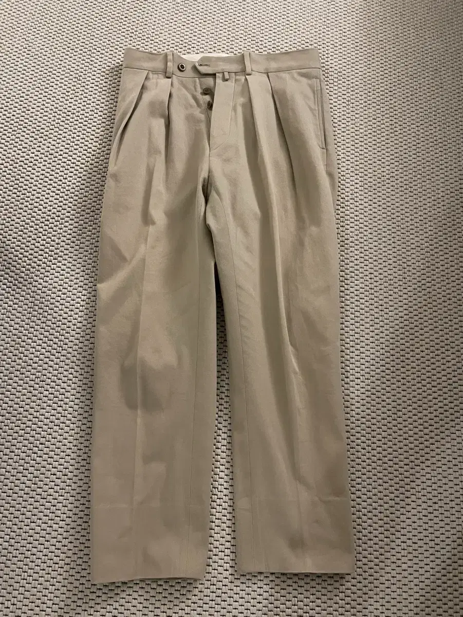 [44] Neat Tokyo Chino Pants