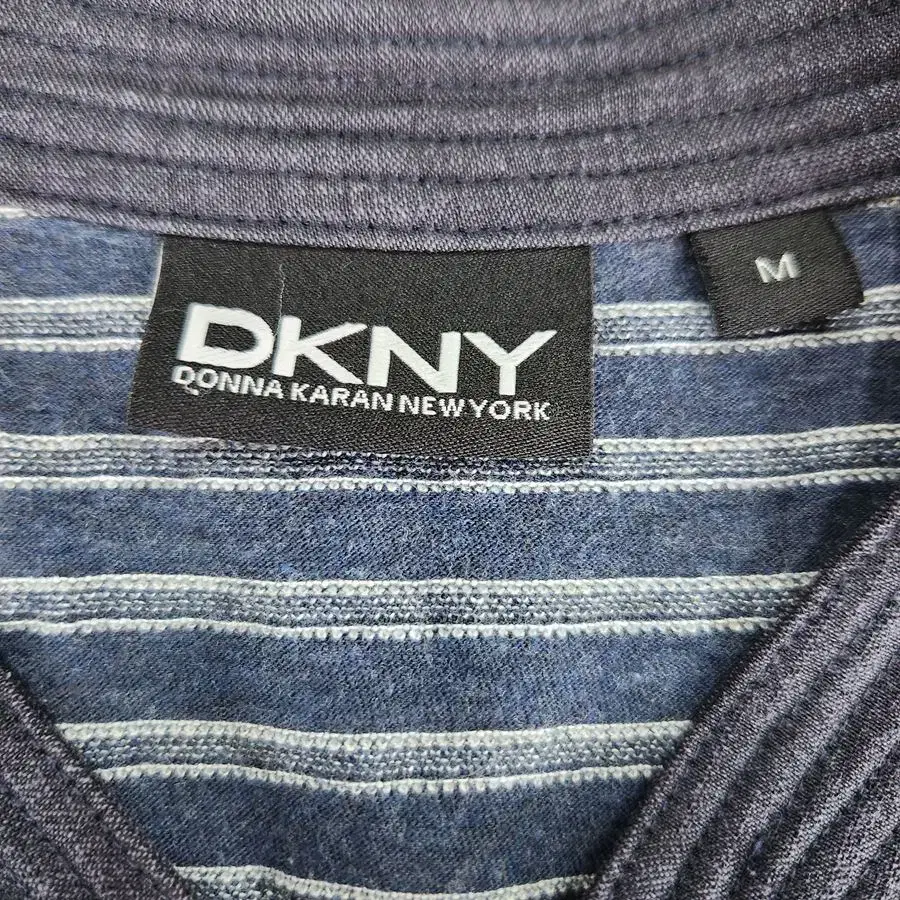 [남M]DKNY 차콜네이비 헨리넥 반팔티[Y47-219]/빈티지프렌