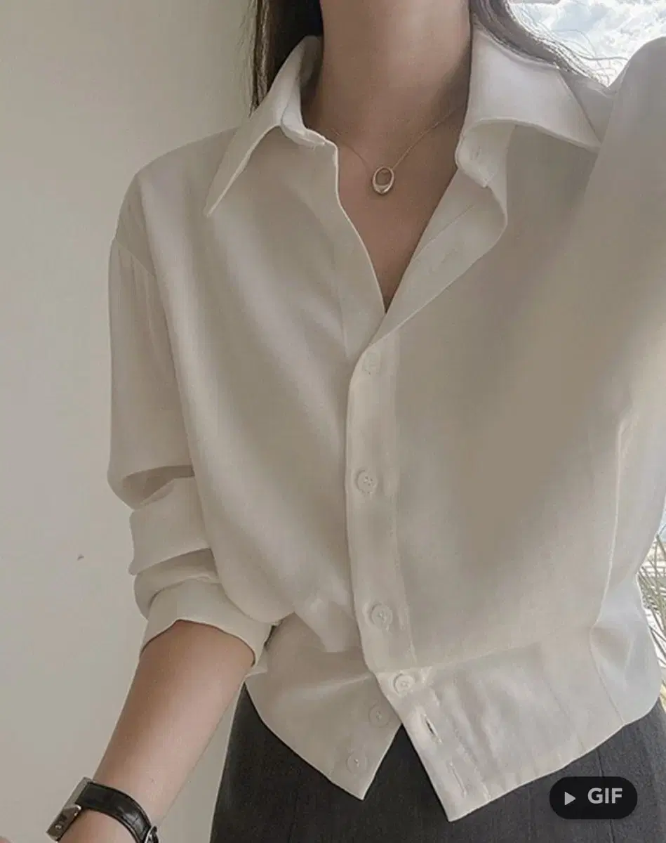 Real Coco Wrinkle-Free Loopy Pin-Tuck Cropped Blouse (Ivory, Free)