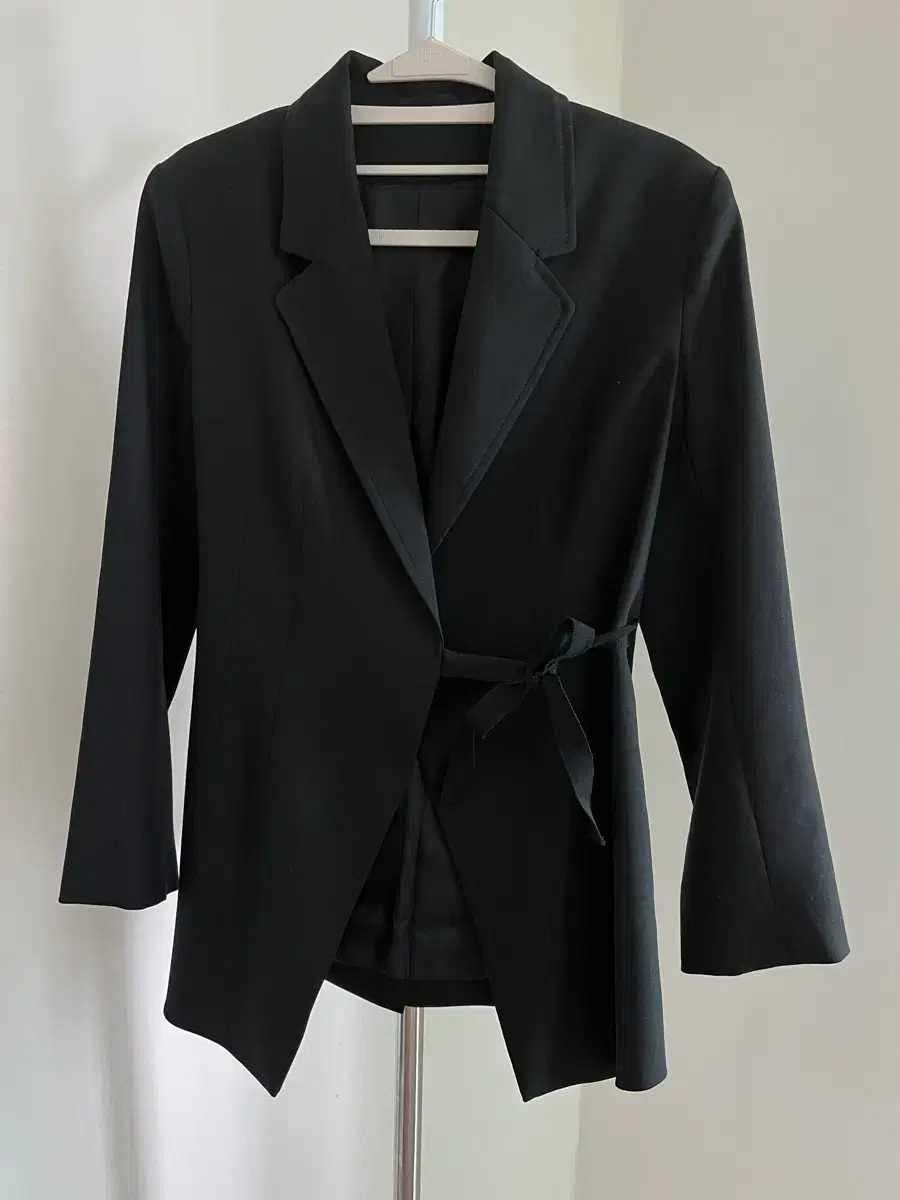 Course fitted tie blazer jacket size 34