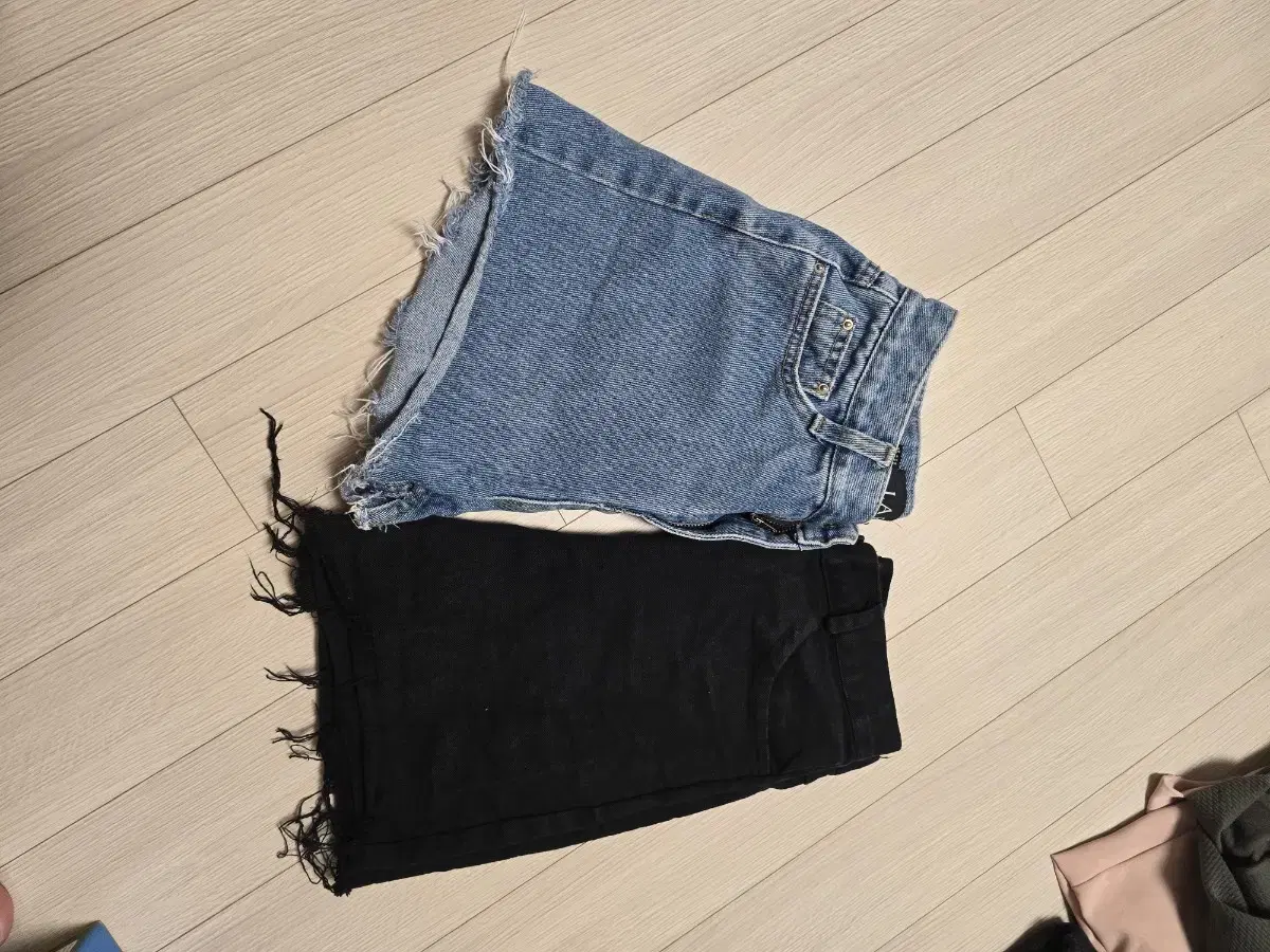 Two pairs of Vahn shorts, size S