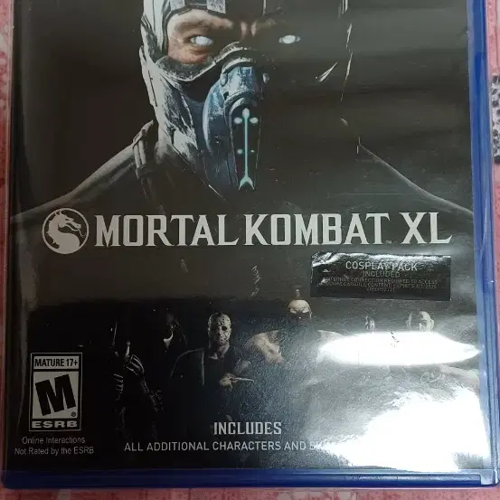 ps4 모탈컴뱃 xl 팝니다.