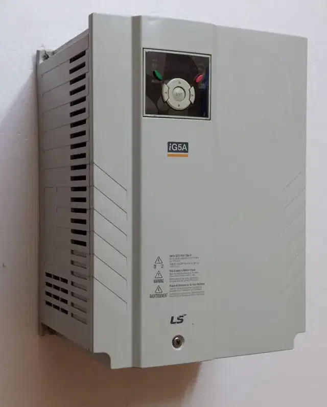 LS SV011iG5A-4 (11KW) 15마력 3850V 인버터 중고