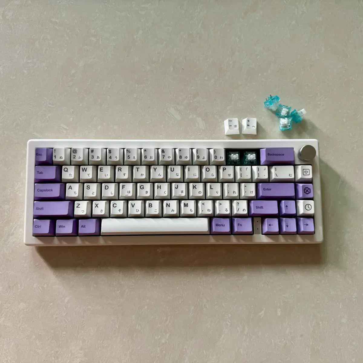 gmk67 오테뮤 ocean silent 키캡 포함 풀박