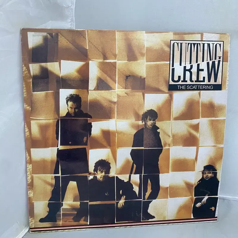 CUTTING CREW LP / AA4352