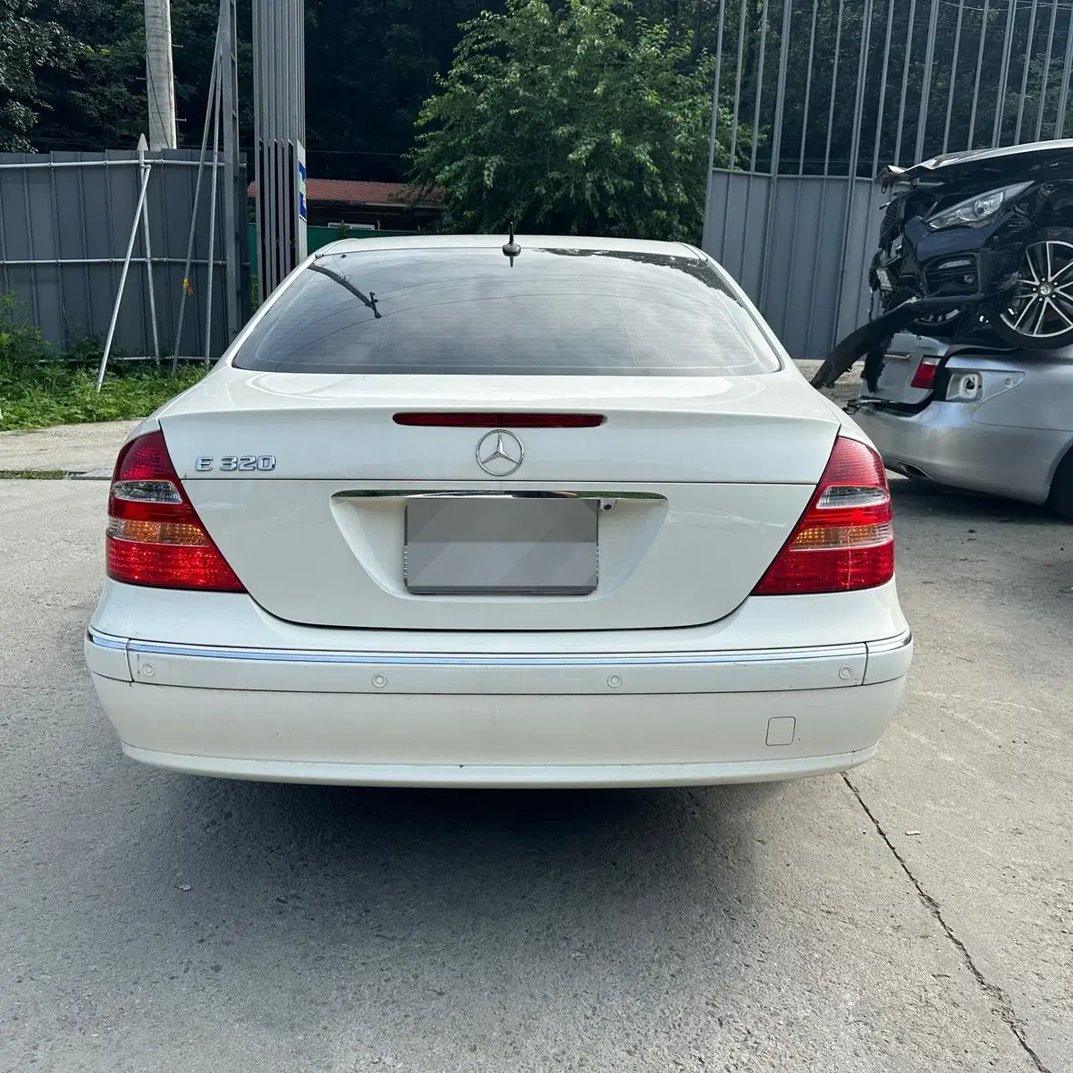 벤츠 w211 e320 2004년 전기형 분해 판매합니다