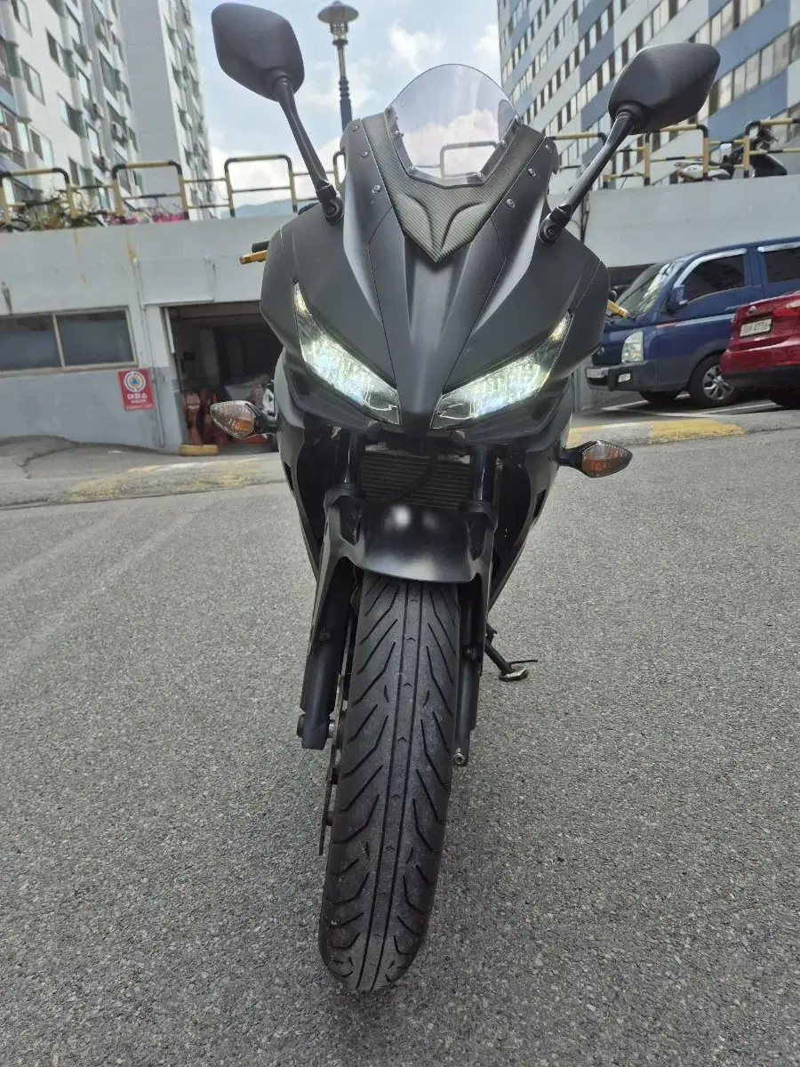 17년식 cbr500r 팝니다