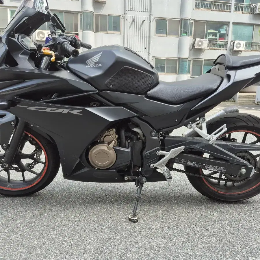 17년식 cbr500r 팝니다