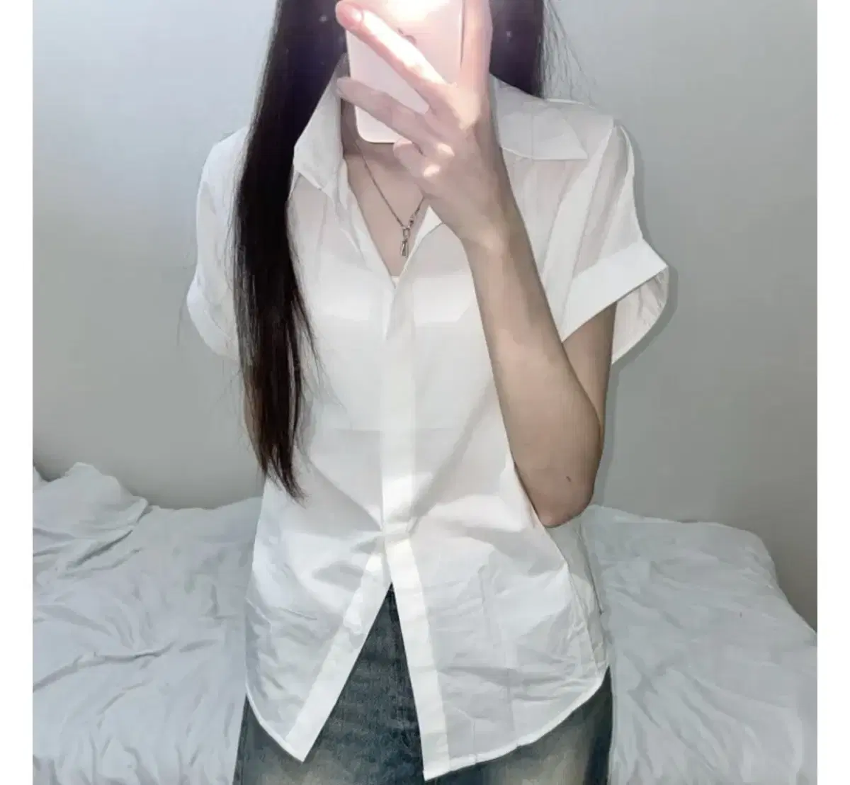 Short-sleeved shirts