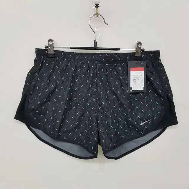 [NEW] NIKE Women's 3-Inch Running Shorts