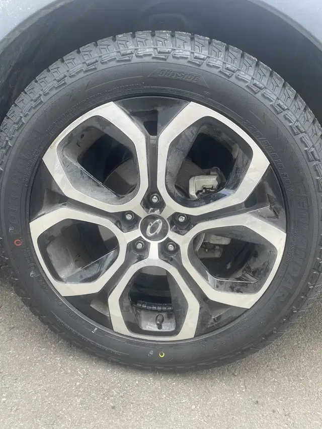 요코하마 CV 4S 225/55 R18 98V