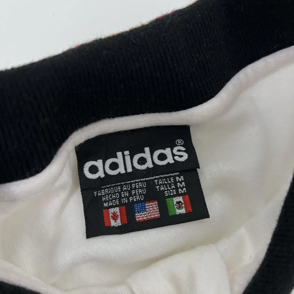 1990s Adidas 아디다스 올드스쿨 반팔 카라티