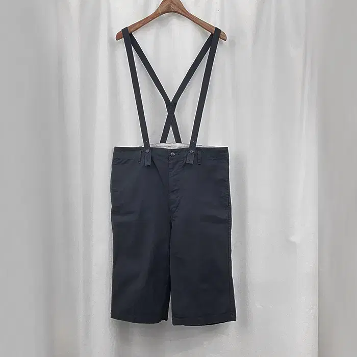 Bead Beam Jumbo Pastoral Suspender Pant