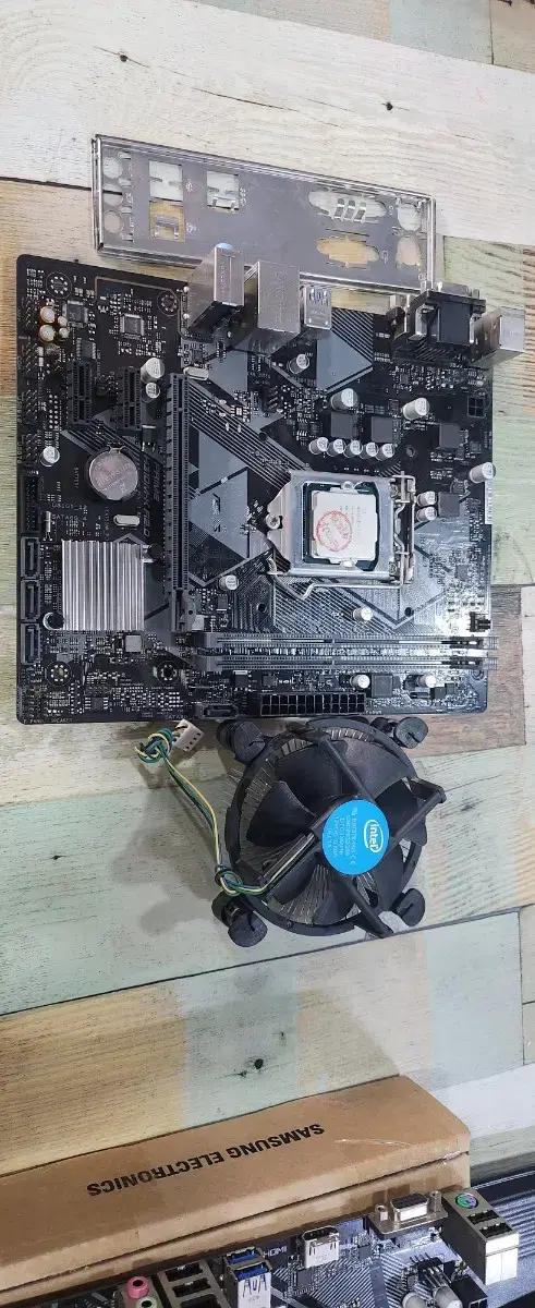 cpu i5 9400f + 메인보드 Asus H310M-K R2.0