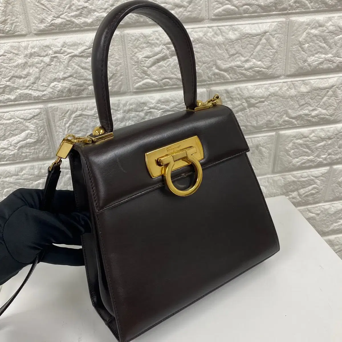 FERRAGAMO / 빈티지 페레가모 다크브라운 간치니 스몰 켈리백