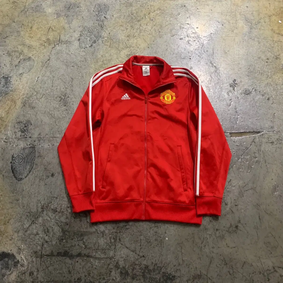 100 Adidas Manchester United Jersey/W239