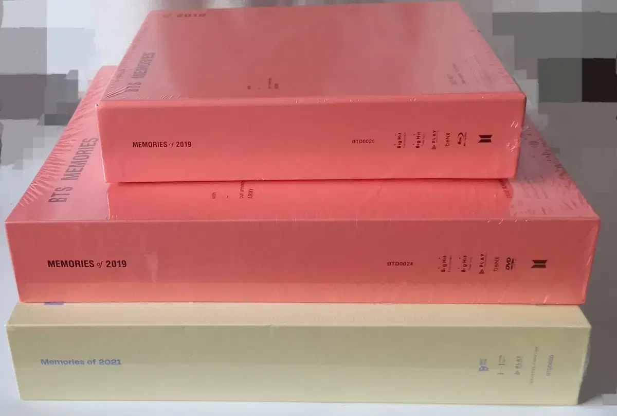 Bangtan BTS [unsealed] 19 21 Memories DVD Bledeco in bulk of 3 sets