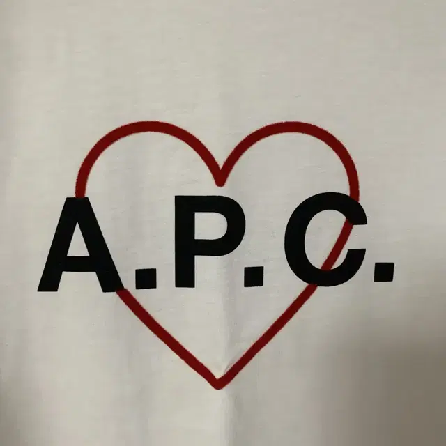 (새상품) 아페쎄 apc 하트 로고 티셔츠 XS