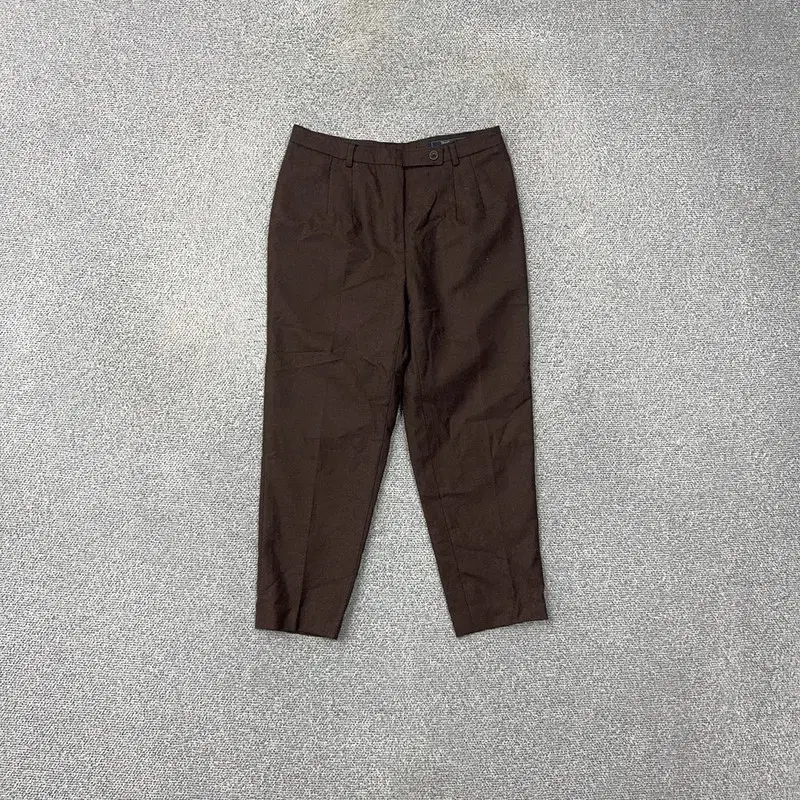 Burberry Vintage Women's Brown Slacks 38