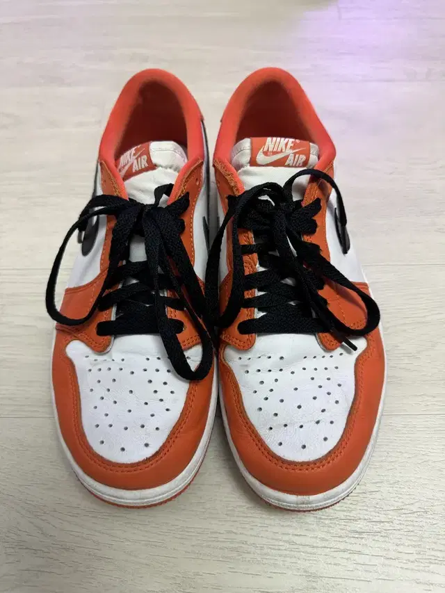 Jordan 1 Low OG Starfish (265)