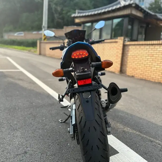 스즈키 GSR750A