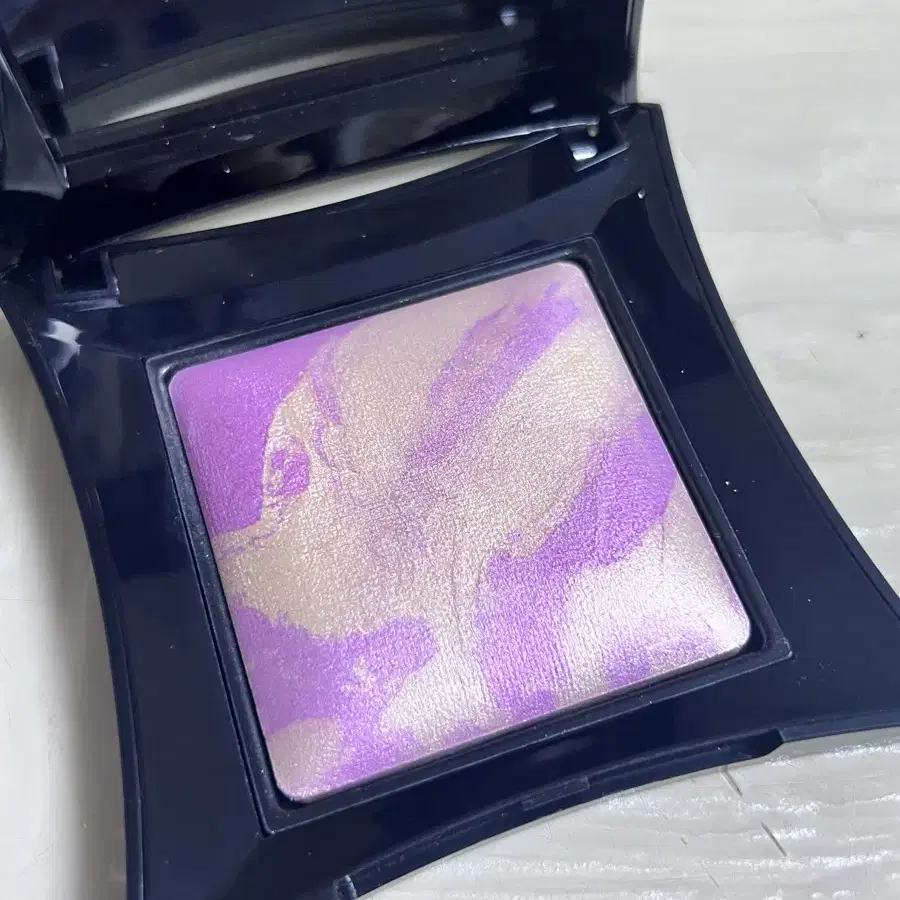 ILLAMASQUA 일라마스카 하이라이터 OMG BURST