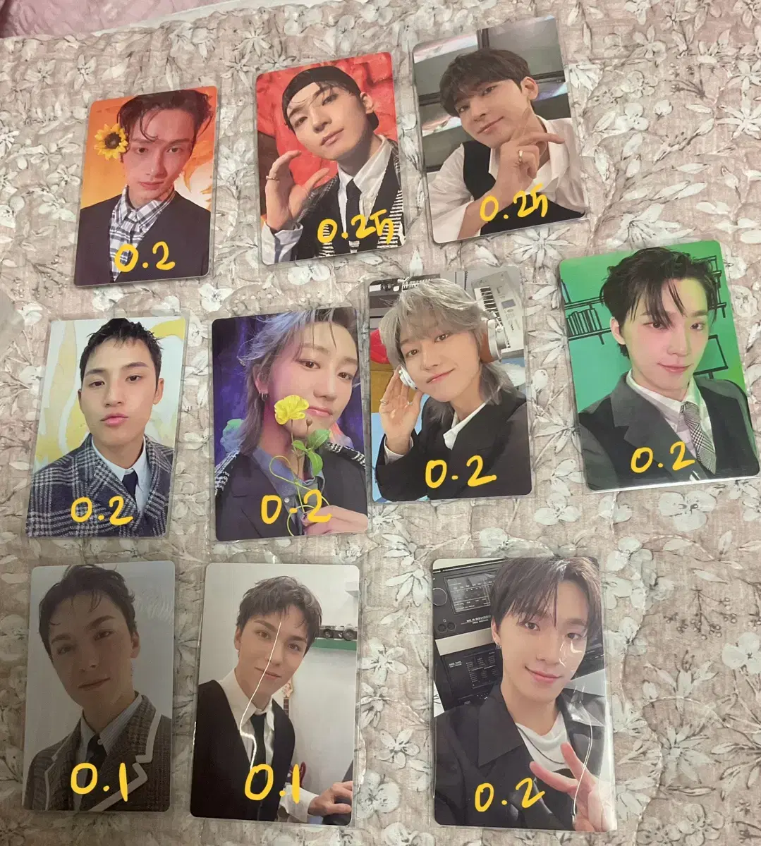 SEVENTEEN's best albums listen here photocard Yang, WonwooMingyuDinoVernonJunDiEight