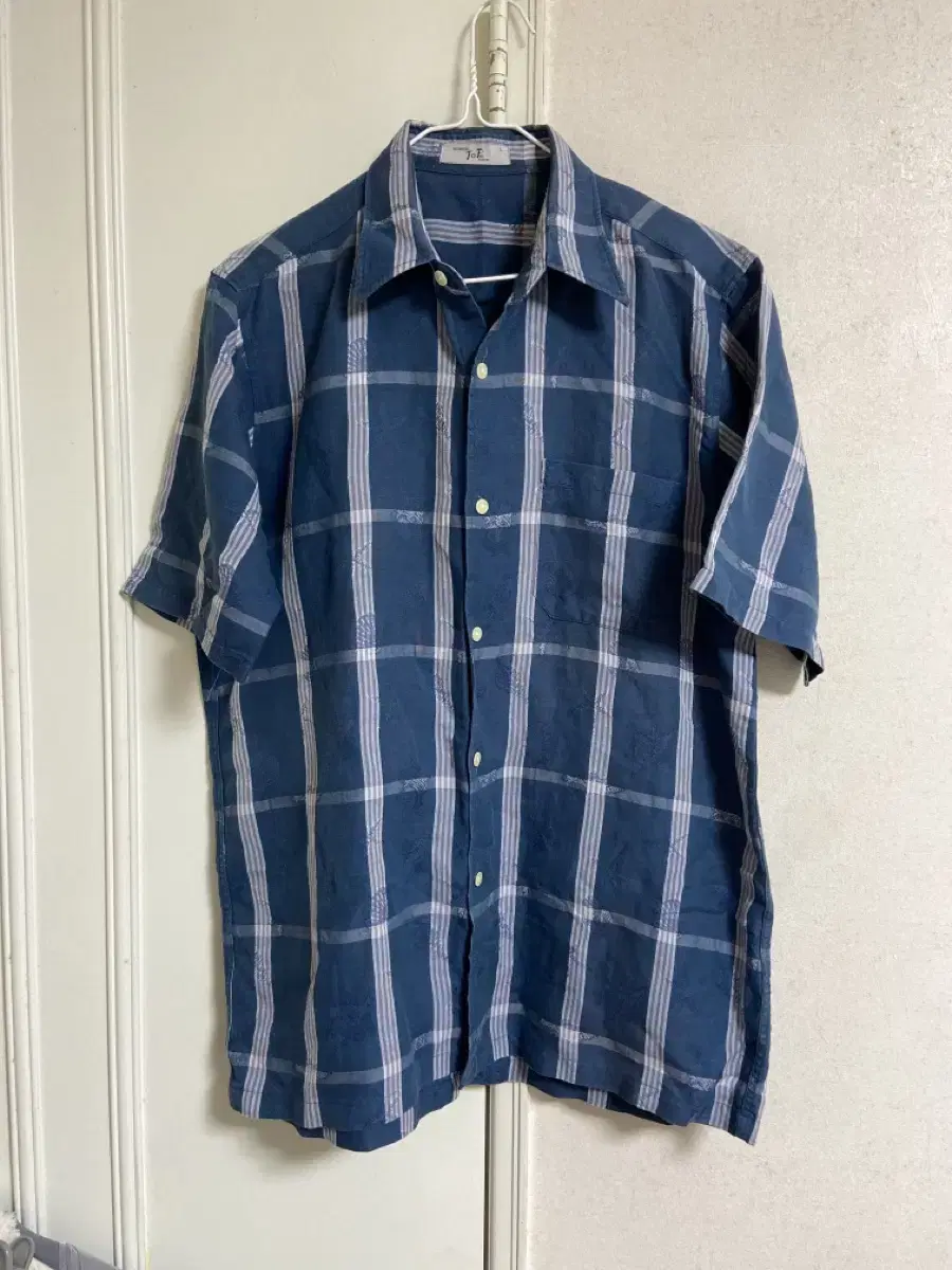 Men's short sleeve shirtL