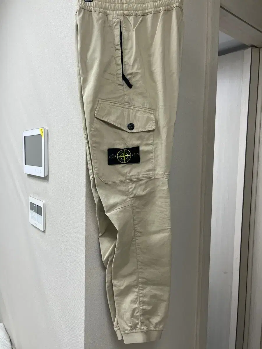 Department Store) Stone Island Beige Jogger Pants 30~32 (New)