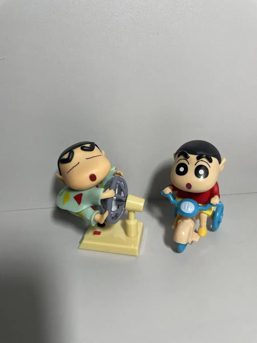 짱구52toys 피규어