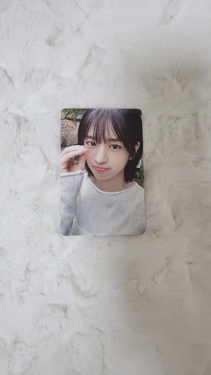 ive ahn yujin mein with muu ld tearphotocard