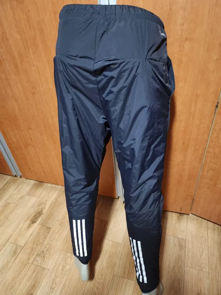 ADIDAS CLIMASTORM아디다스패딩바지M(80)입니다만 28에서3