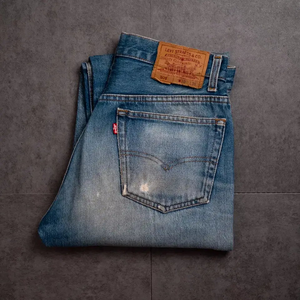 Levis 501 Washed Denim Pants (30/36)