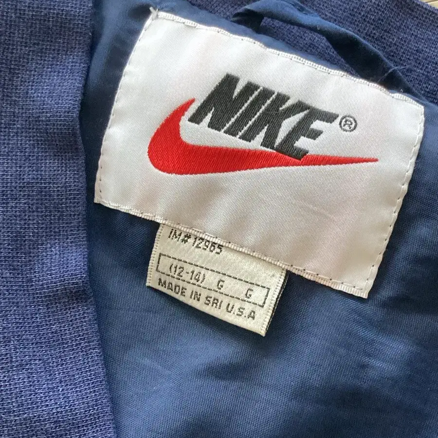 Nike vintage / 나이키 빈티지 스포티 맨투맨