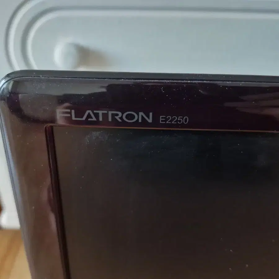 LG FLATRON E2250V 컴퓨터 모니터 본체 (고장) (부품용)