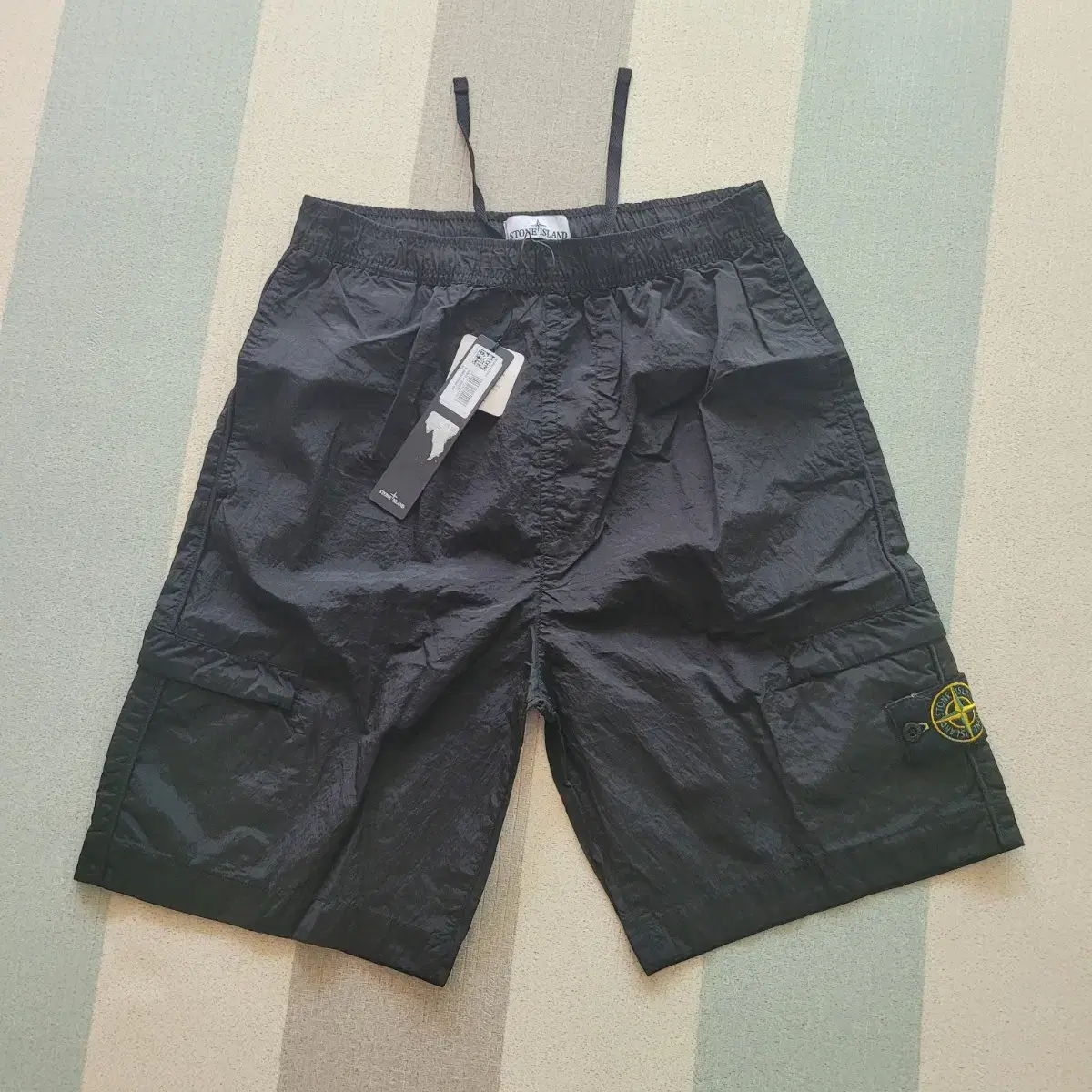 [NEW] Stone Island Nylon and Metal Cargo Vahn