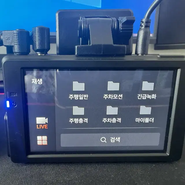 블랙박스 2채널 파인뷰 LXQ500파워 QHD 32GB GPS 팝니다.