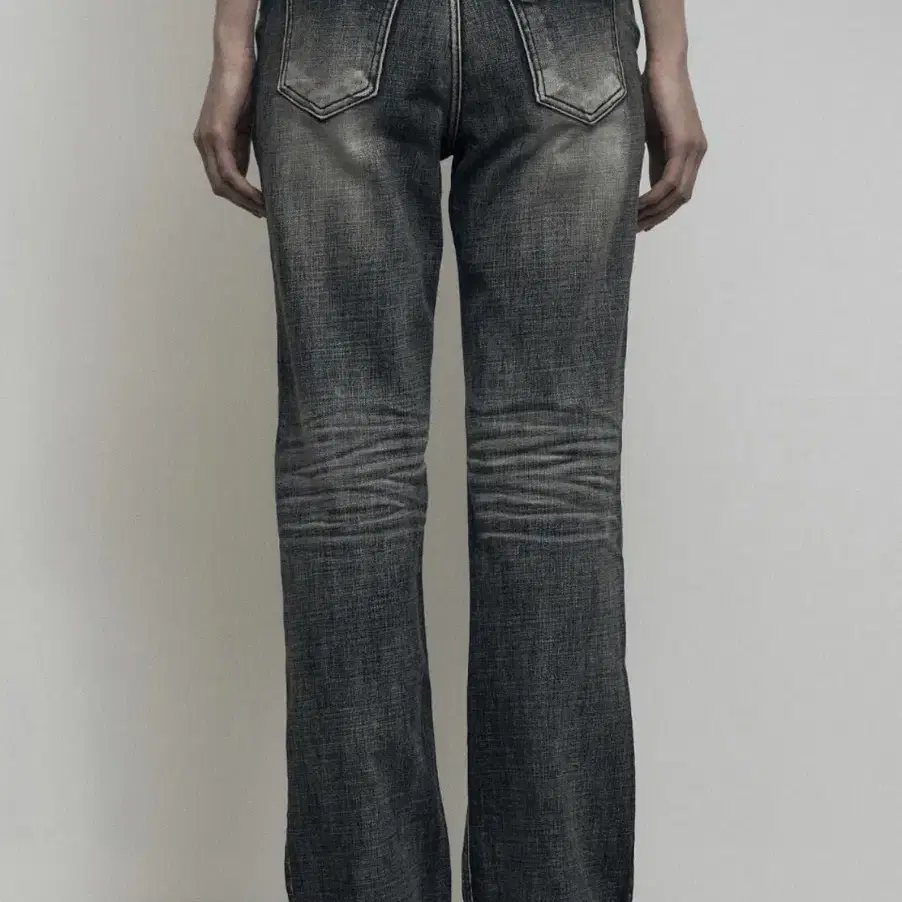 보헤미안서울 CRUMPLED WASHING DENIM PANTS