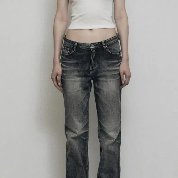 보헤미안서울 CRUMPLED WASHING DENIM PANTS