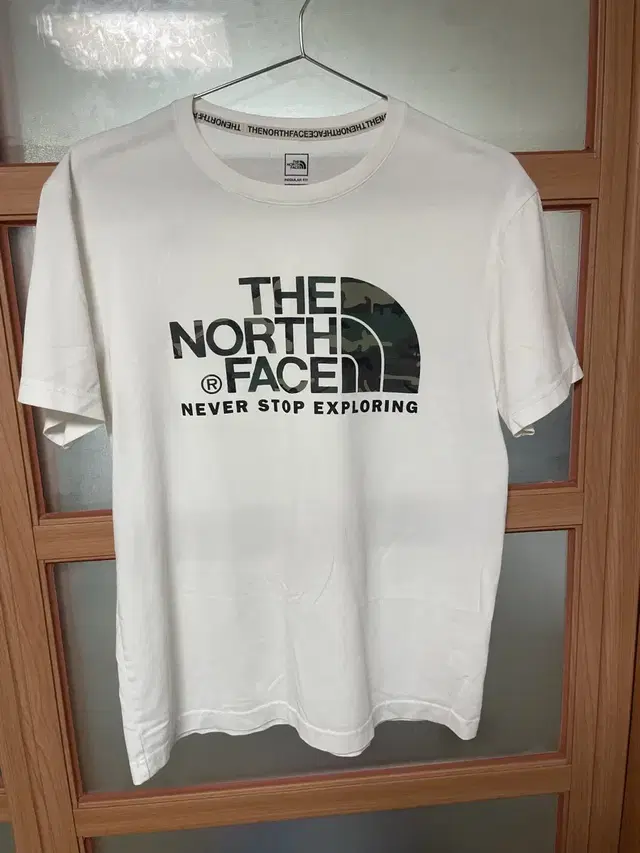 The North Face 노스페이스 카모 로고 반팔 티셔츠 L