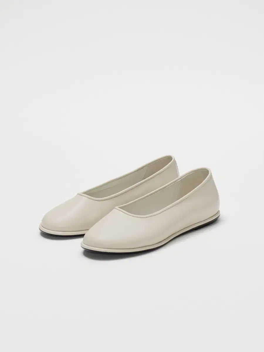 (New Product) Rosel Flat Ivory Color
