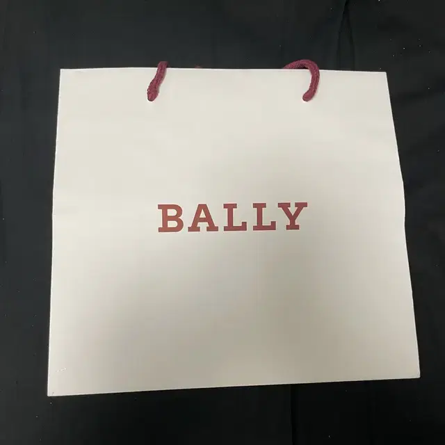 발디 bally 종이쇼핑백 팝니다