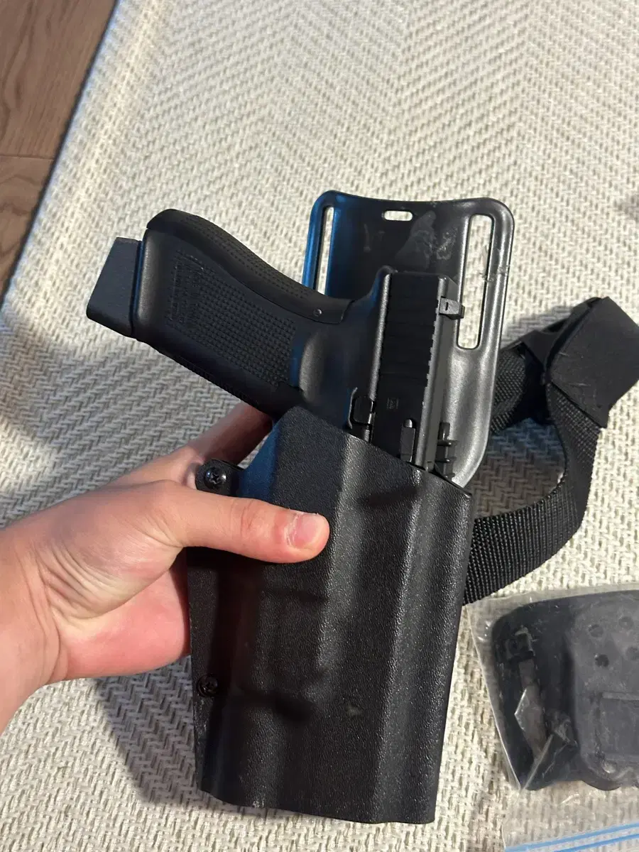 Glock 17 x300 Holster