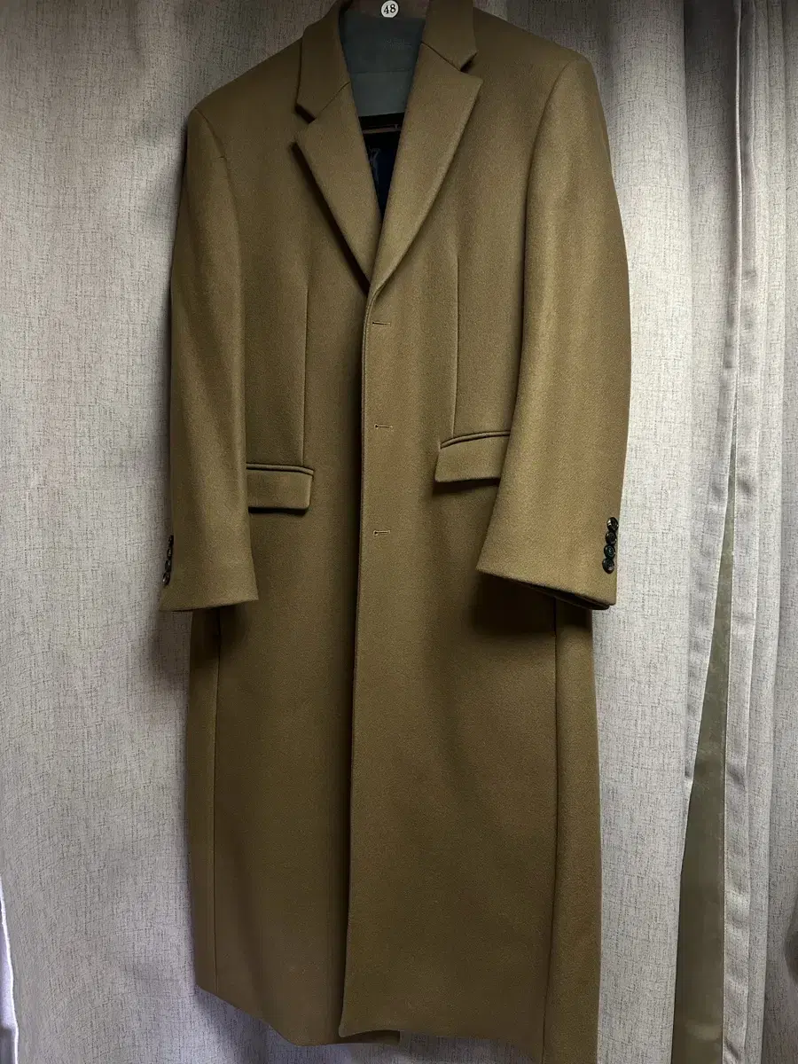 (48) Poker Face Dr. Camel Single Coat