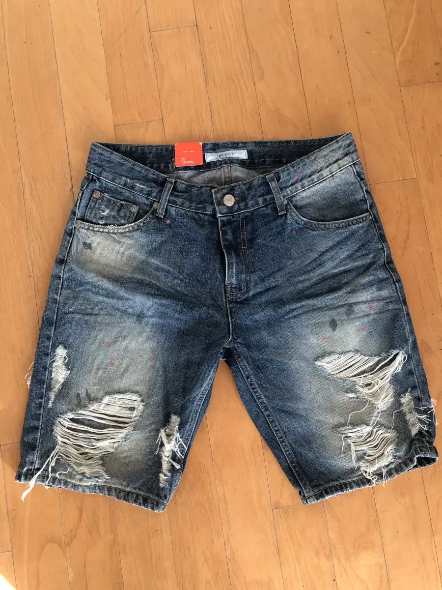 Bridge Painting Distressed Denim Vahn L